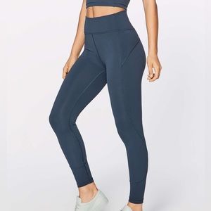 Lululemon Leggings in Movement 78 - Women’s Size 6
